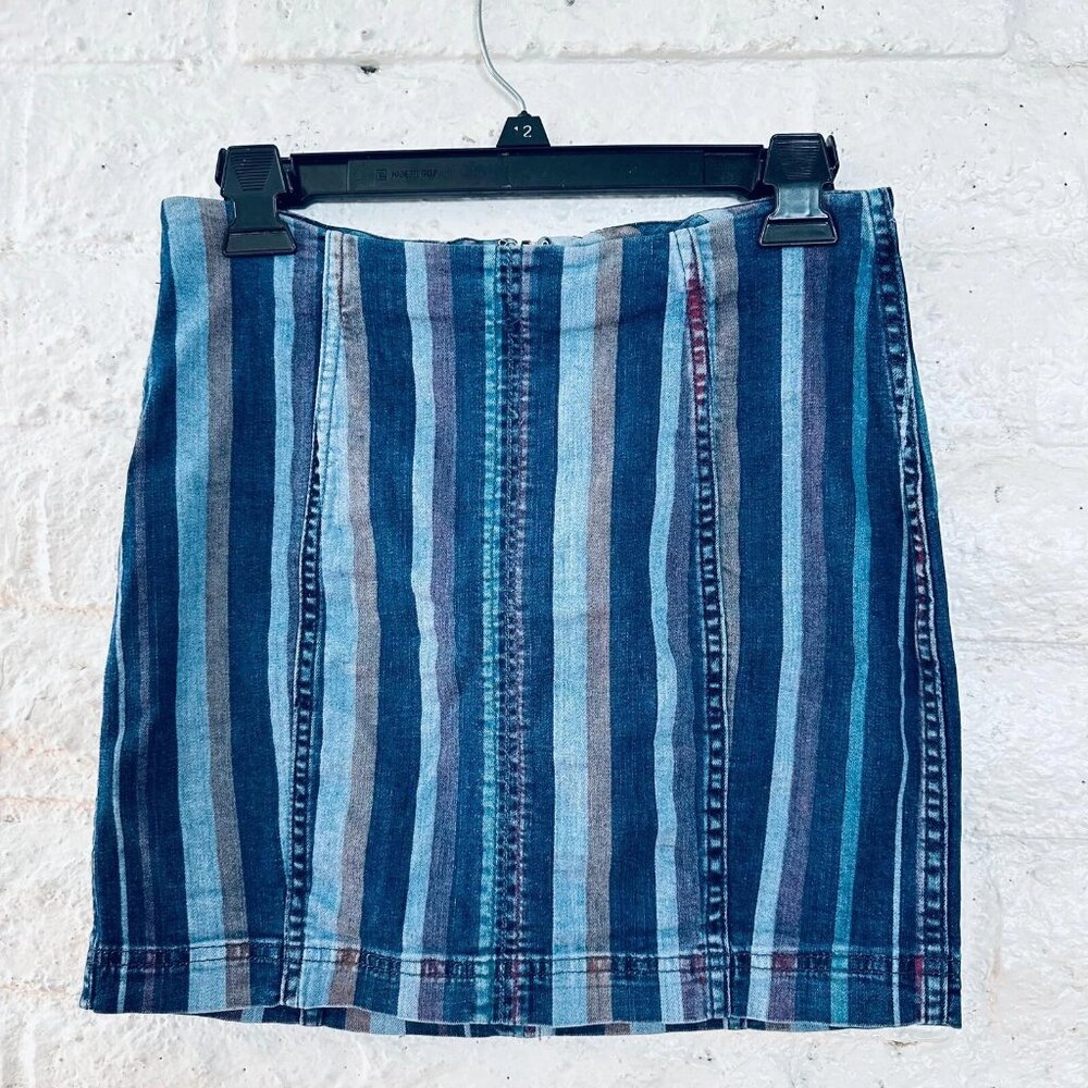 FREE PEOPLE Stripped Denim Mini Skirt Size 2